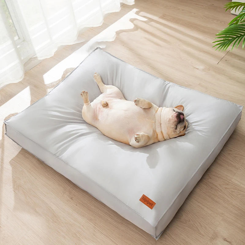 Water-Resistant Pet Bed Mat for Dogs and Cats - Available in Small, Medium, and Large Sizes