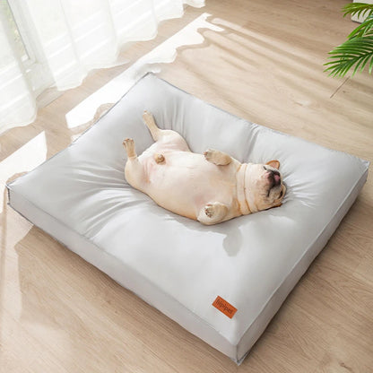 Water-Resistant Pet Bed Mat for Dogs and Cats - Available in Small, Medium, and Large Sizes