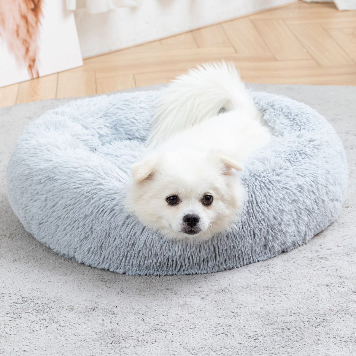 Premium Plush Donut Pet Bed - Comfortable and Washable Cushion for Dogs and Cats in Various Sizes